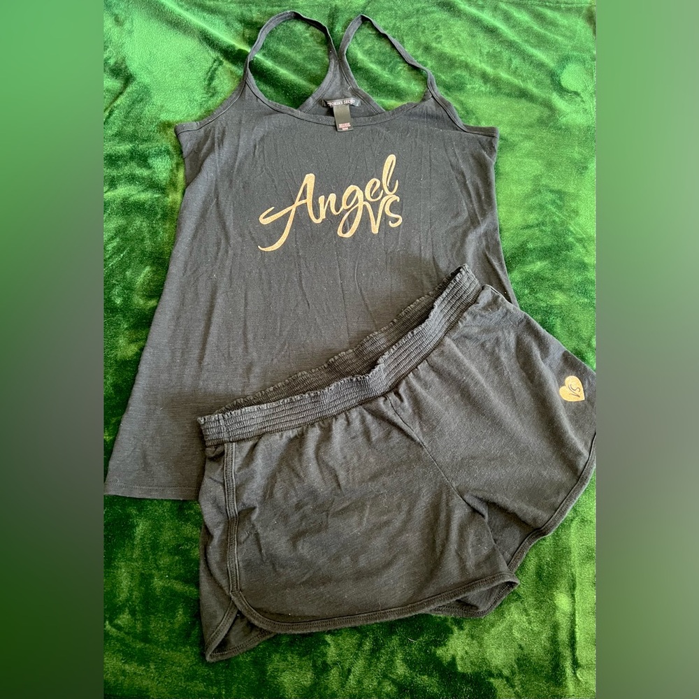 Angel VS Black Sleepwear Set